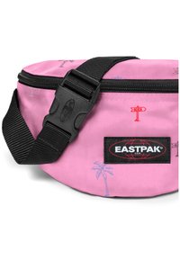 Eastpak SPRINGER - Marsupio - Icons Pink
