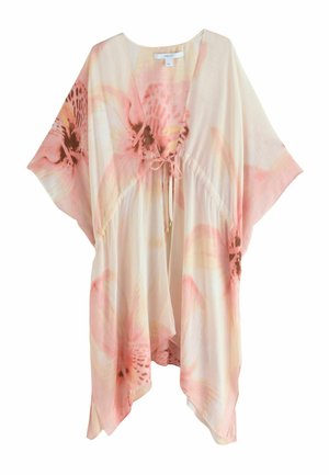 Voľný, svetloružový a krémový kvetinový kaftan s širokými rukávmi a zapínaním na uzol vpredu, s veľkými jemnými kvetinovými potlačami.