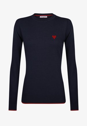 Navy-blaues Strickpullover mit langen Ärmeln, rundem Ausschnitt, roten Akzenten an den Bündchen und dem Saum sowie einem kleinen roten Herzen-Emblem auf der Brust.