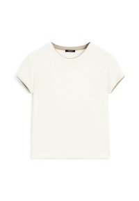 Korte mouw beige T-shirt met een ronde halslijn en iets donkerder beige bies op de kraag en mouwranden, plat gelegd.
