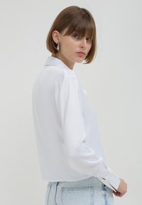 Calliope CROP IN SIMIL - Camicia - blanc