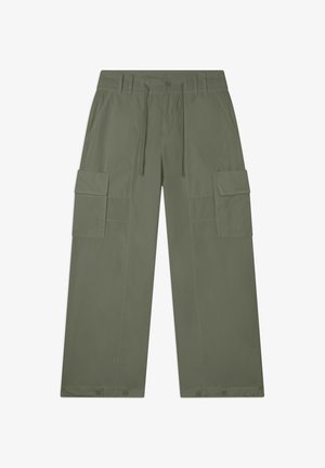 Pantalons cargo en vert olive, ayant une coupe décontractée, une taille avec cordon de serrage réglable, deux poches latérales et deux grandes poches cargo.