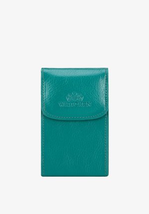 Petit portefeuille rectangulaire en cuir bleu sarcelle avec fermeture à rabat embossée du logo Wittchen et du blason à l'avant.