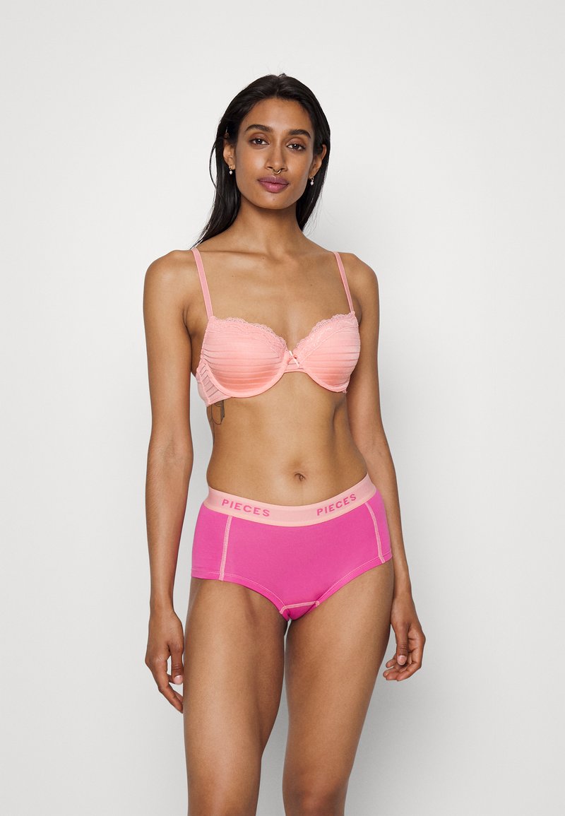 Pieces PCLOGO LADY SOLID 4 PACK - Calças - rose violet/crystal rose/purple rose/bright white