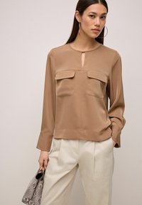 Next REGULAR FIT - Bluse - neutral