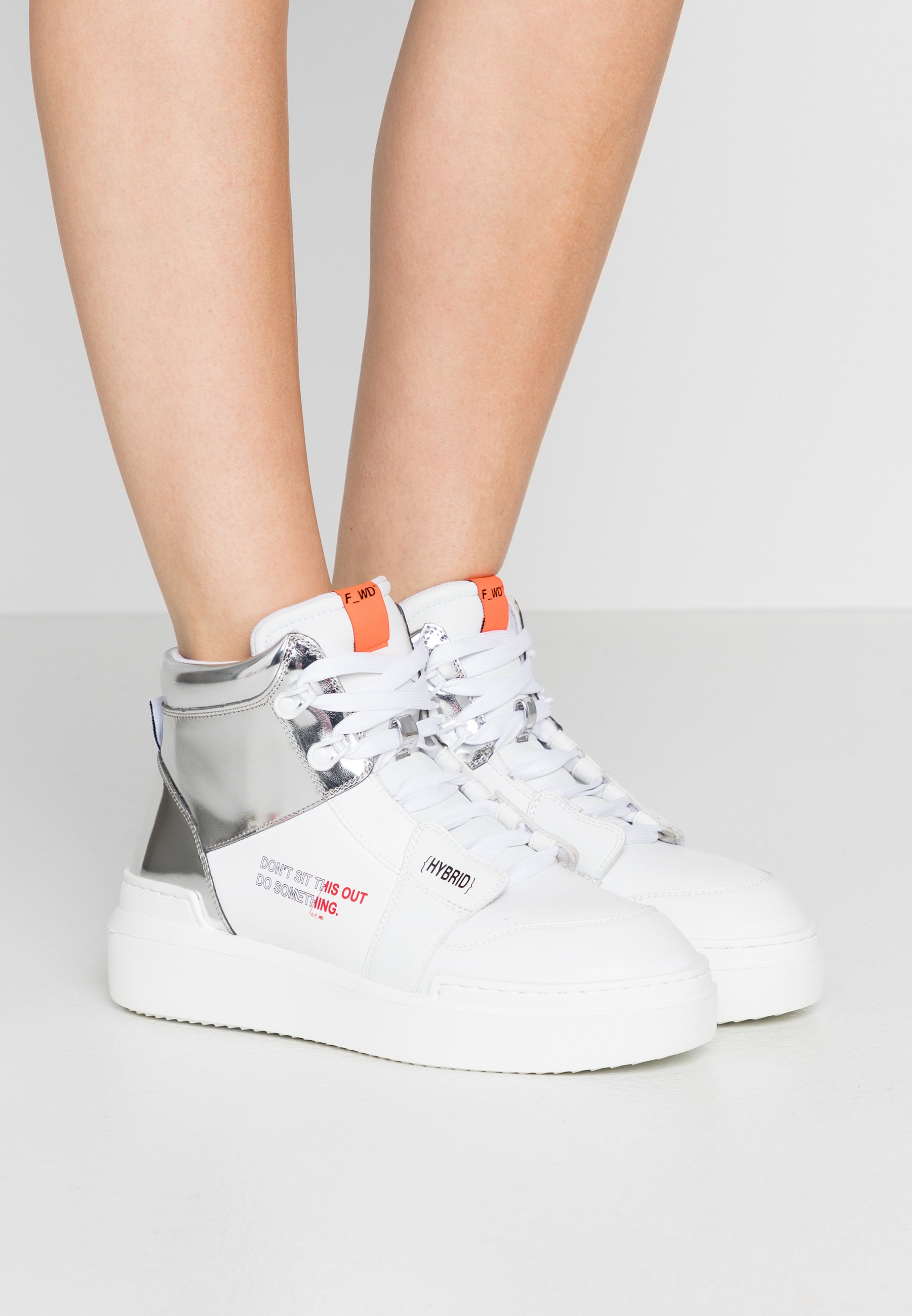 F_WD Høye joggesko whitesilver Zalando.no F_WD Høye joggesko whitesilver Zalando.no