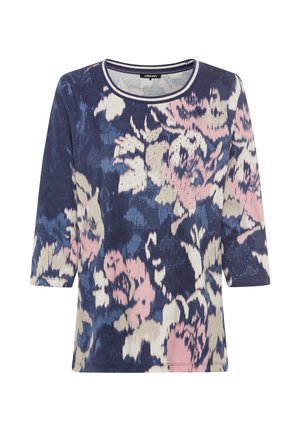 Bloemmotief overhemd in marineblauw, roze en crème. Heeft driekwart mouwen, ronde hals en is gemaakt van lichte stof met een soepele textuur.