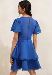 Lipsy REGULAR FIT - LACE SLEEVE  - Dnevna haljina - blue