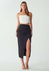 BWLDR DAKOTA  - Jupe crayon - black