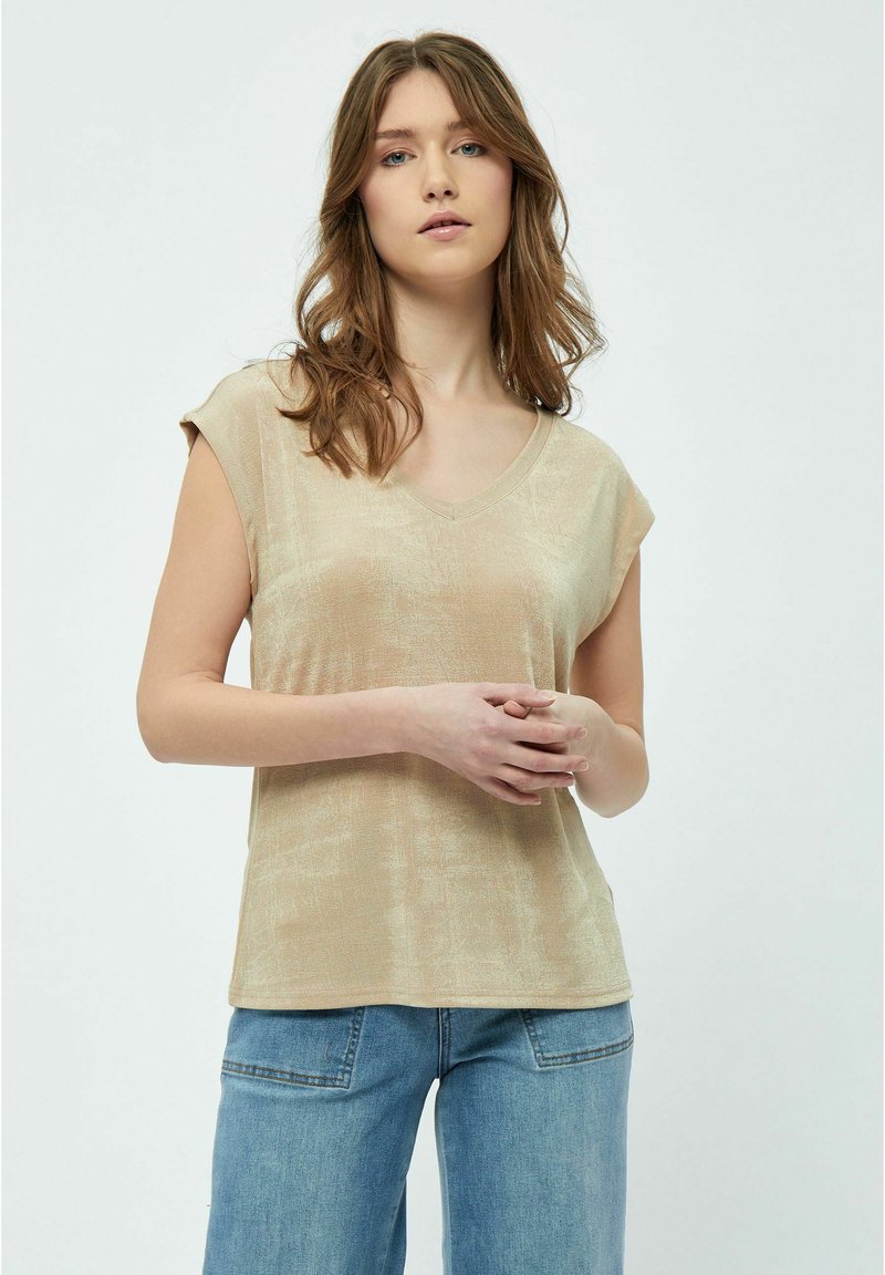 Desires BOB SHORTSLEEVE SHIMMER - Pamata T-krekls - white peony