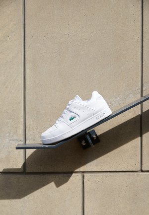 COURT CAGE - Sneakersy niskie