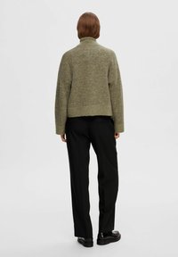 Selected Femme SLFSIA ZIPPER CARDIGAN  - Chaqueta de punto - dusky green