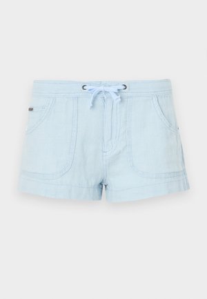 Pantaloni scurți din in de culoare albastru deschis, cu talie elastică și șnur, două buzunare frontale, accente cusute și o croială relaxată. Textură netedă, design casual.