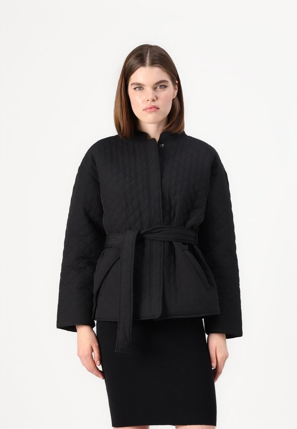 JDYFIA QUILTED BELT JACKET - Bomberjacke