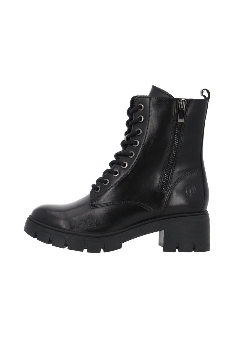 Stivaletto alla caviglia in pelle nera con allacciatura frontale, cerniera laterale, suola spessa e dettaglio del logo sul lato. Texture liscia e design robusto.