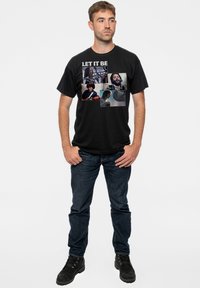 Paradiso Clothing THE BEATLES LET IT BE RECORDING SHOTS UNISEX - Print T-shirt - black