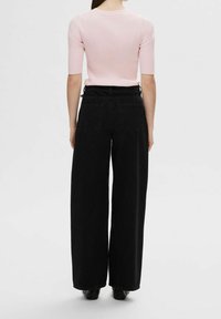 Selected Femme T-shirt basic - pink