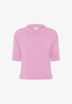 Pull tricoté rose clair à manches courtes avec encolure ronde et bords côtelés, présenté sur un fond blanc.