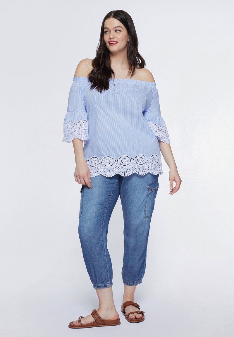 Fiorella Rubino Blouse lichtblauw
