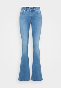ONLWAUW MID WAIST - Džinsi ar paplatinātiem galiem - medium blue denim