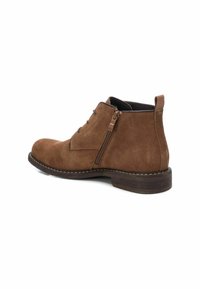Carmela Botines con cordones - camel