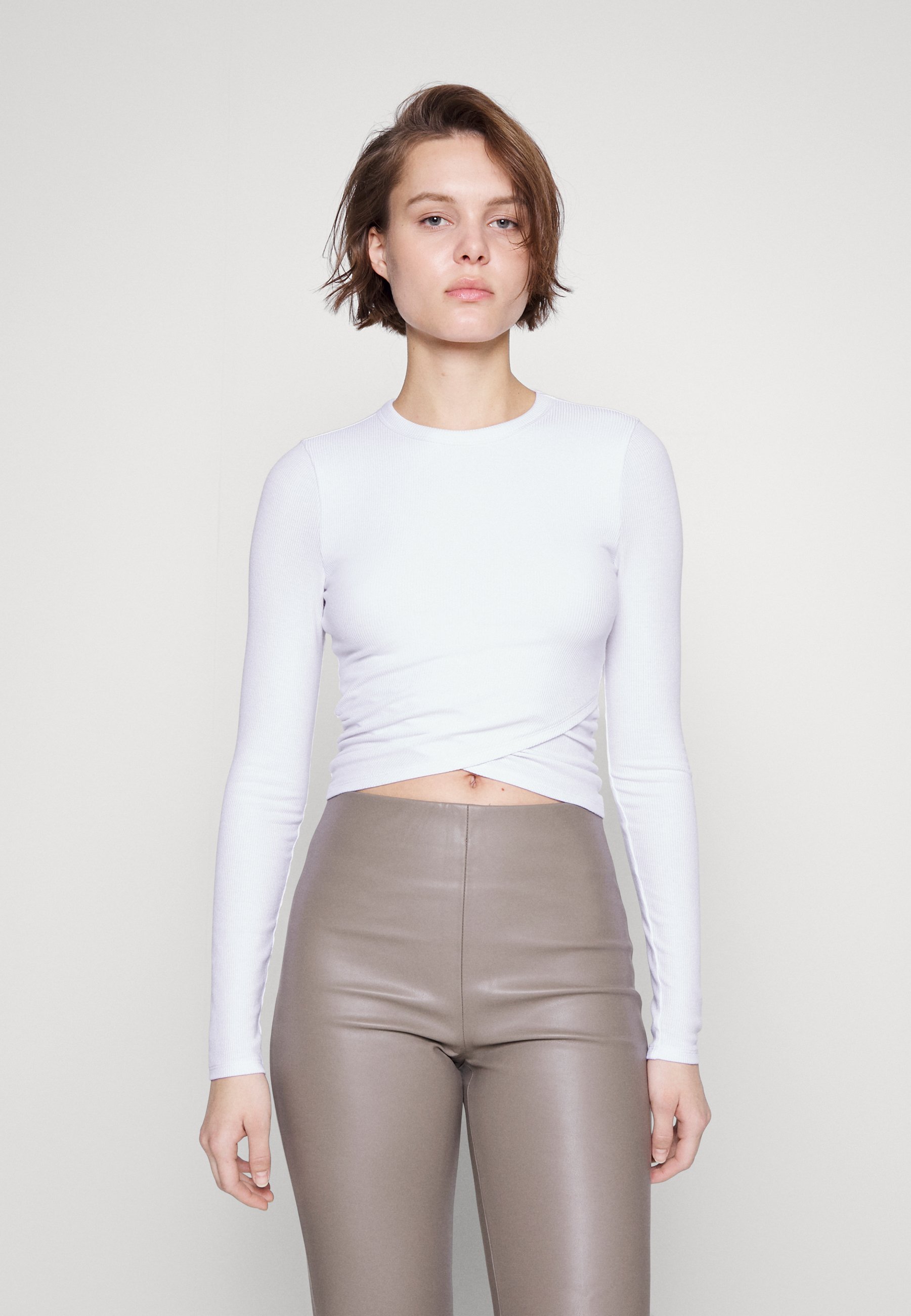 abercrombie white crop top
