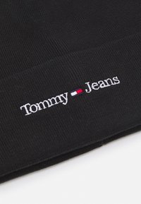 Tommy Jeans BEANIE - Čepice - black