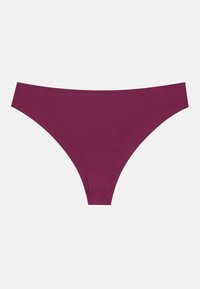 Thong burgund cu un design minimalist, fabricat dintr-un material moale și elastic, având margini netede și fără cusături vizibile pentru confort.