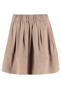 Jupe plissée marron avec une taille élastique, confectionnée dans un matériau doux semblable au daim. Elle présente un ourlet simple et aucune décoration apparente.