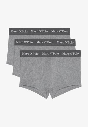 Drei Paar graue Boxer-Briefs mit einem dunkelgrauen elastischen Bund, auf dem das weiße "Marc O'Polo"-Logo gedruckt ist.
