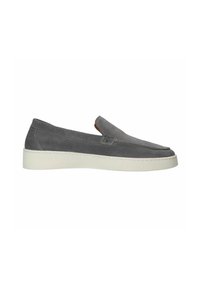 Graue Slipper mit einem glatten Wildlederoberteil, minimaler Nahtführung, weißer Gummisohle und einem schlichten Profil.