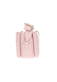 Borsa in finta pelle rosa con forma strutturata, dettagli in metallo dorato, tracolla rimovibile e texture trapuntata sui lati.