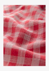 Valitud, pink red gingham