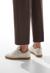 Voile Blanche Baskets basses - creme weiß
