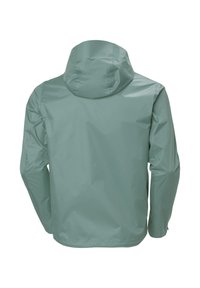 Světlá zelená nepromokavá bunda s připojenou kapucí, zobrazená zezadu s dlouhými rukávy a hladkou texturou materiálu.