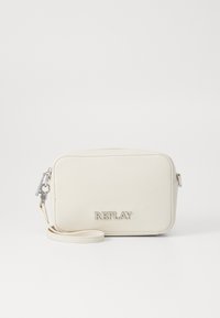 Selezionato, dirty white