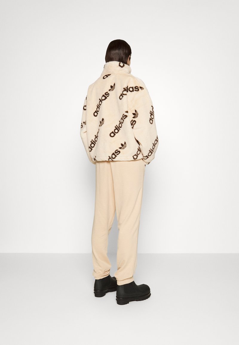adidas winterjacke fußball