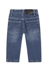 Jeans in denim blu con un design a gamba dritta, dotati di due tasche posteriori, un'etichetta in pelle nera sul passante e leggere sfumature.