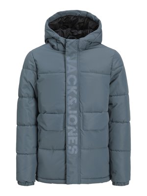 Padded jacket in slate gray, featuring a black inner lining, large front pockets, and vertical branding along the zipper. Hooded design.