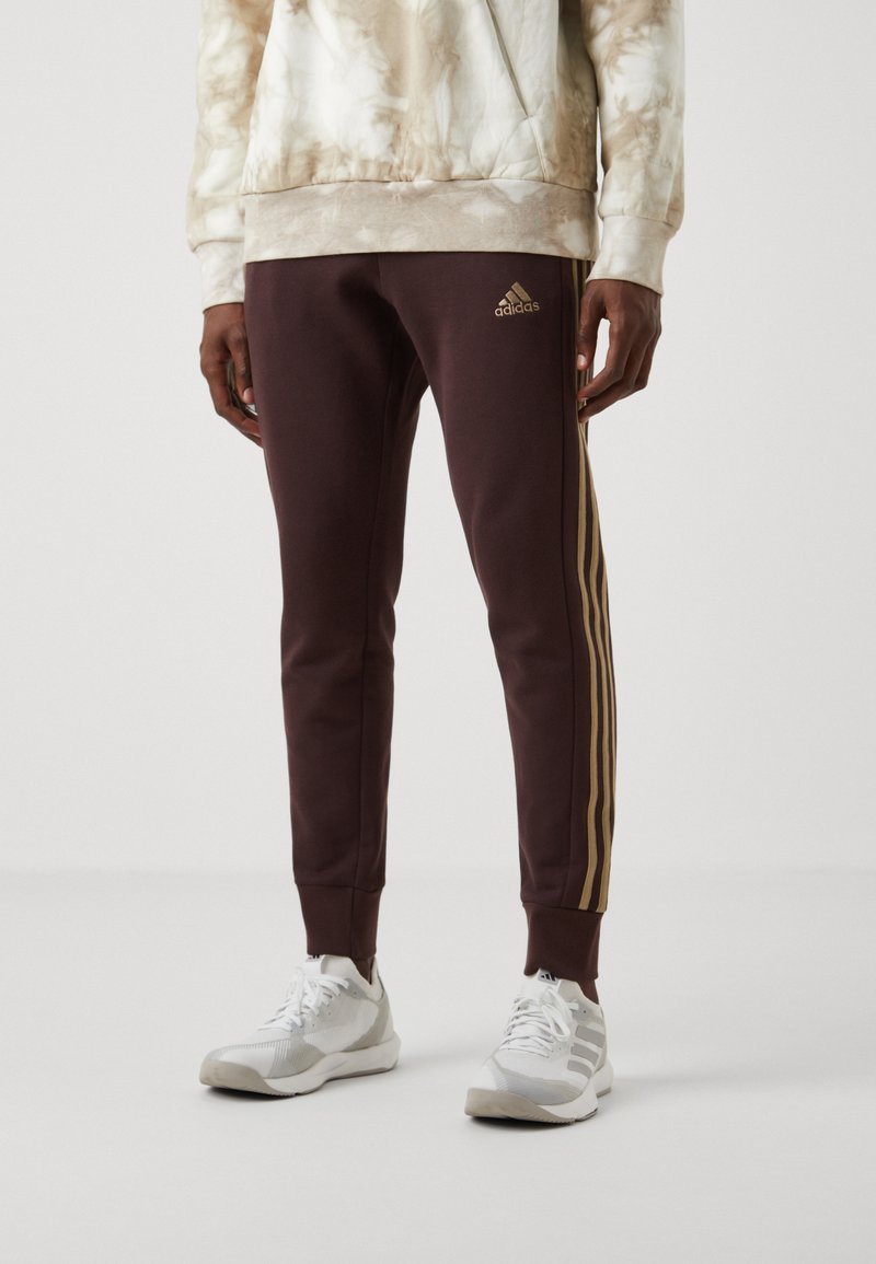 adidas Sportswear M 3S FT TC PT - Spodnji deli trenirk - shadow brown