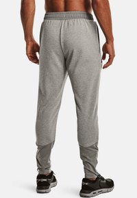 Under Armour Spodnie treningowe