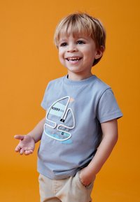 Next APPLIQUÉ TRANSPORT SHORT SLEEVE - REGULAR FIT - Marškinėliai su spaudiniu - blue boat