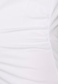 GAP Maternity VINTAGE V NECK - T-shirt básica - optic white