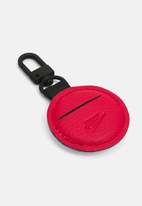 Nike Sportswear PREMIUM AIR TAG HOLDER UNISEX - Kulcskarika - white/university red