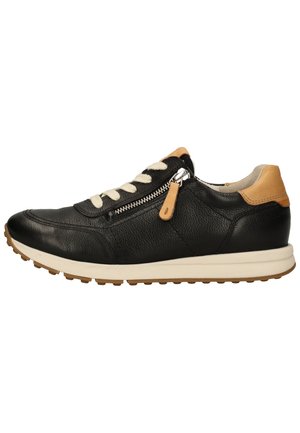 Baskets en cuir noir avec des accents beige, dotées d'une fermeture éclair sur le côté, de lacets crème et d'une tige texturée. Semelle en caoutchouc avec motif d'adhérence.