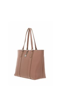 Sac fourre-tout rose texturé avec deux longues anses, coutures verticales et un petit charme en métal attaché. Dispose d'une forme structurée et d'une finition lisse.