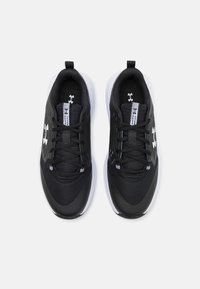 Under Armour CHARGED COMMIT TR 4 - Trening copati - black