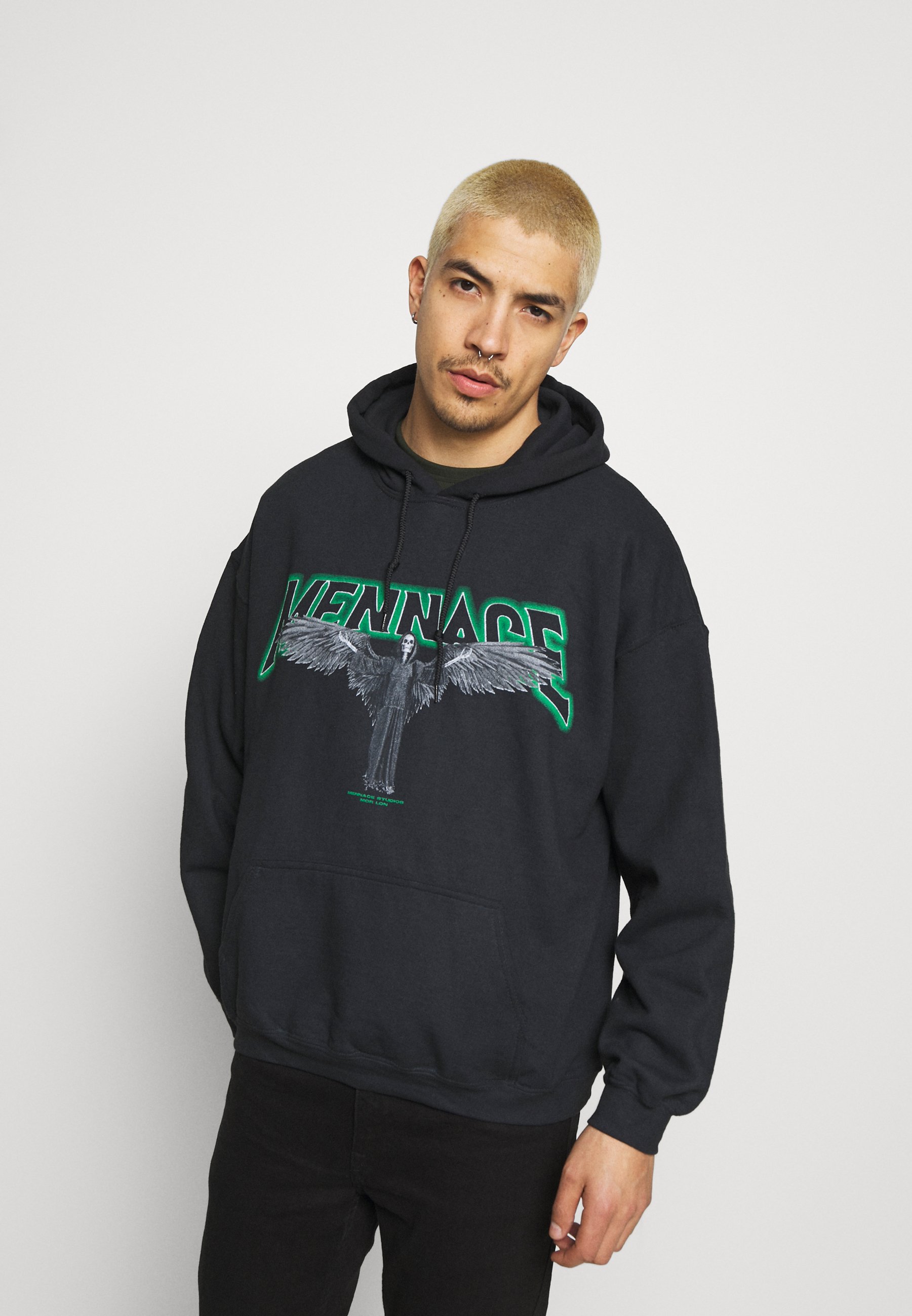 mennace washed primary