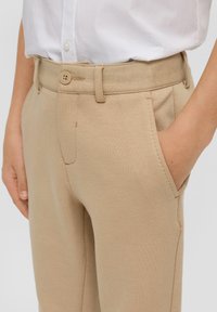 s.Oliver Chino - beige
