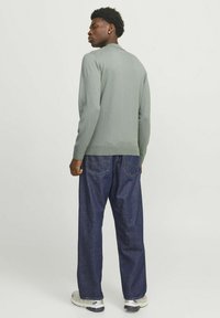 Jack & Jones JJEEMIL  - Trui - iceberg green
